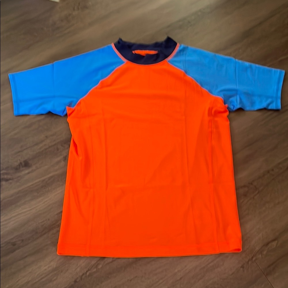 LANDS’ END Boys RSH GUARD  Size XL NWT